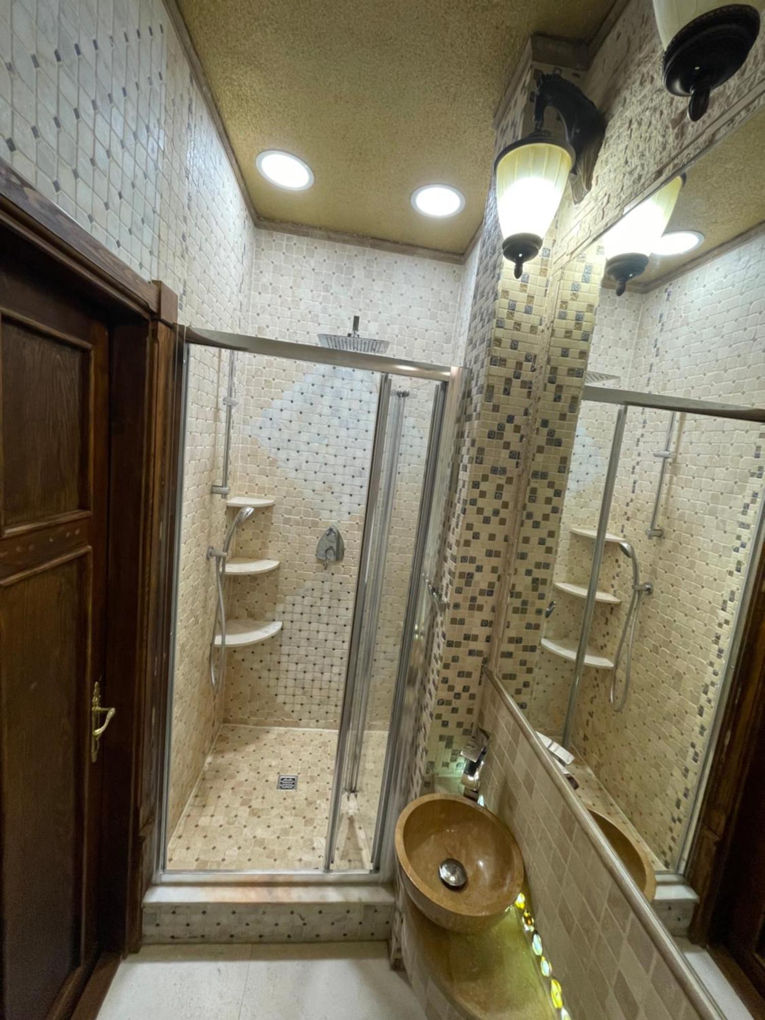 Dworek Oliwski Bed & Breakfast Гданск Екстериор снимка